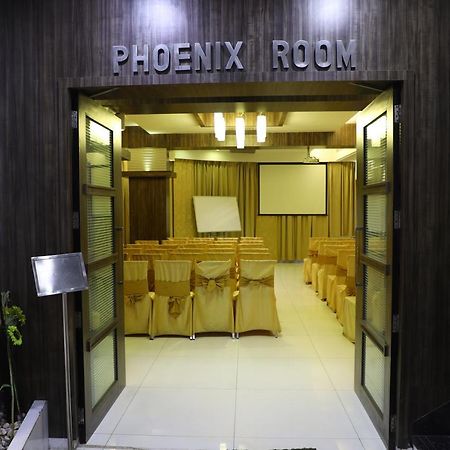 Hotel Alka Residency Тхане Екстер'єр фото